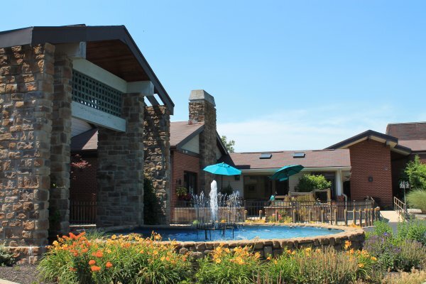 SEM Haven Building Entrance and Fountain